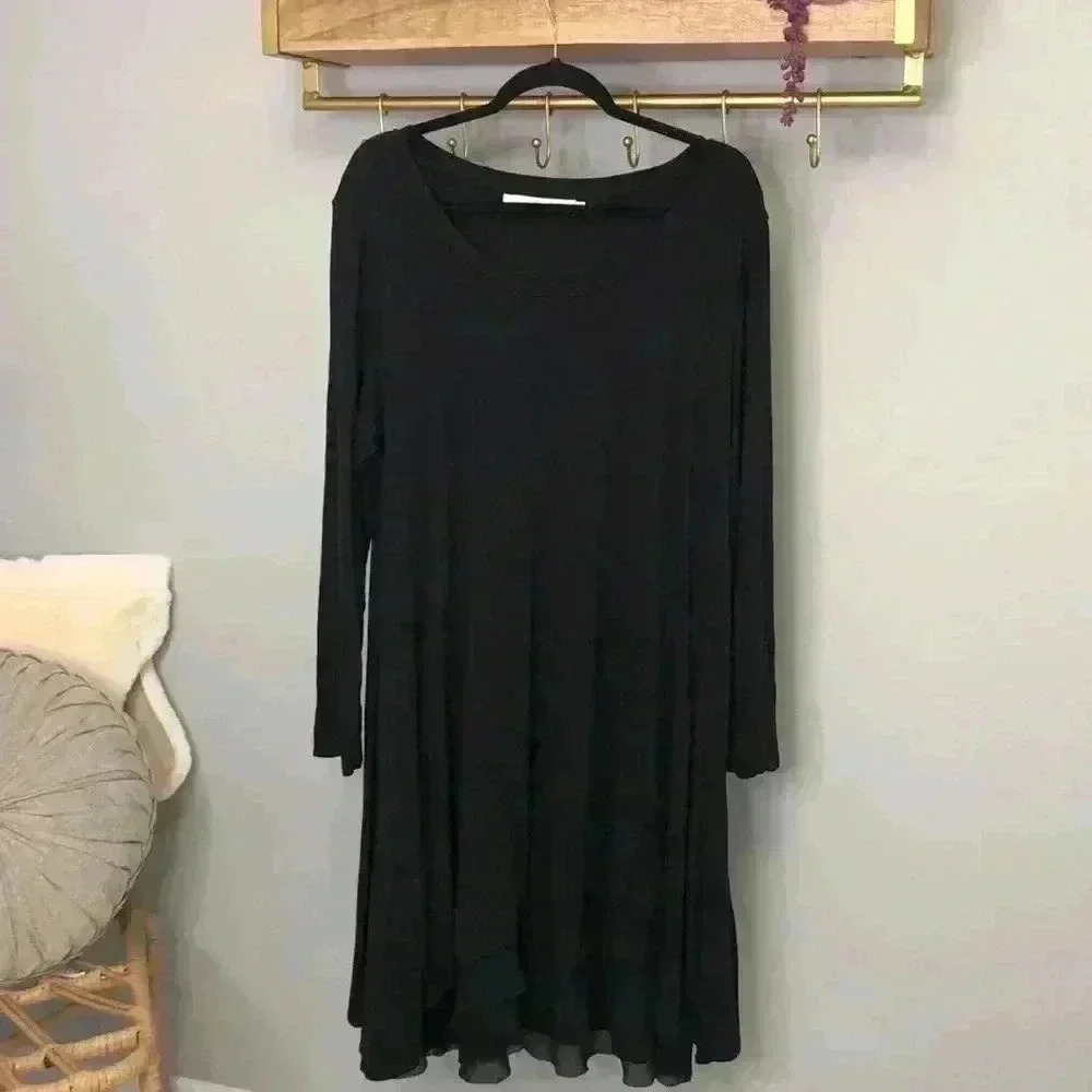 Black  dress